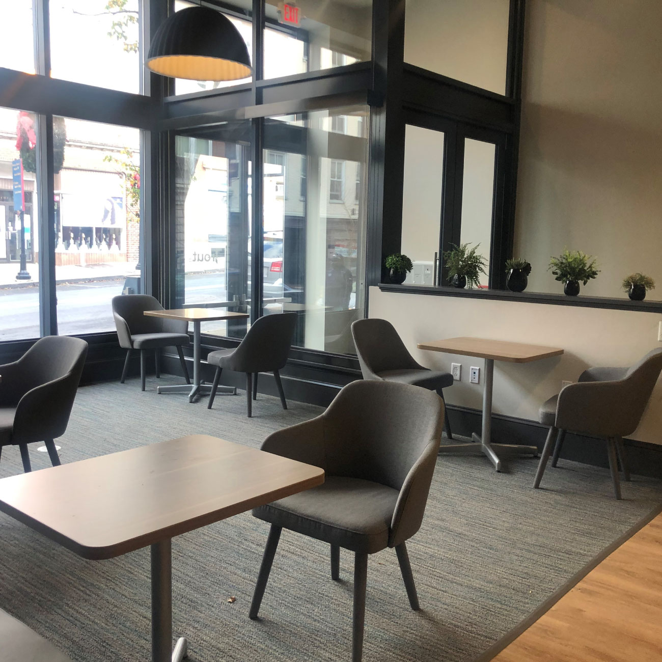 Cafe & Front Area 3