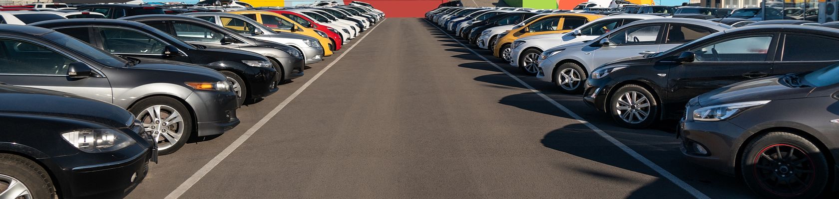 auto dealerships parking lot